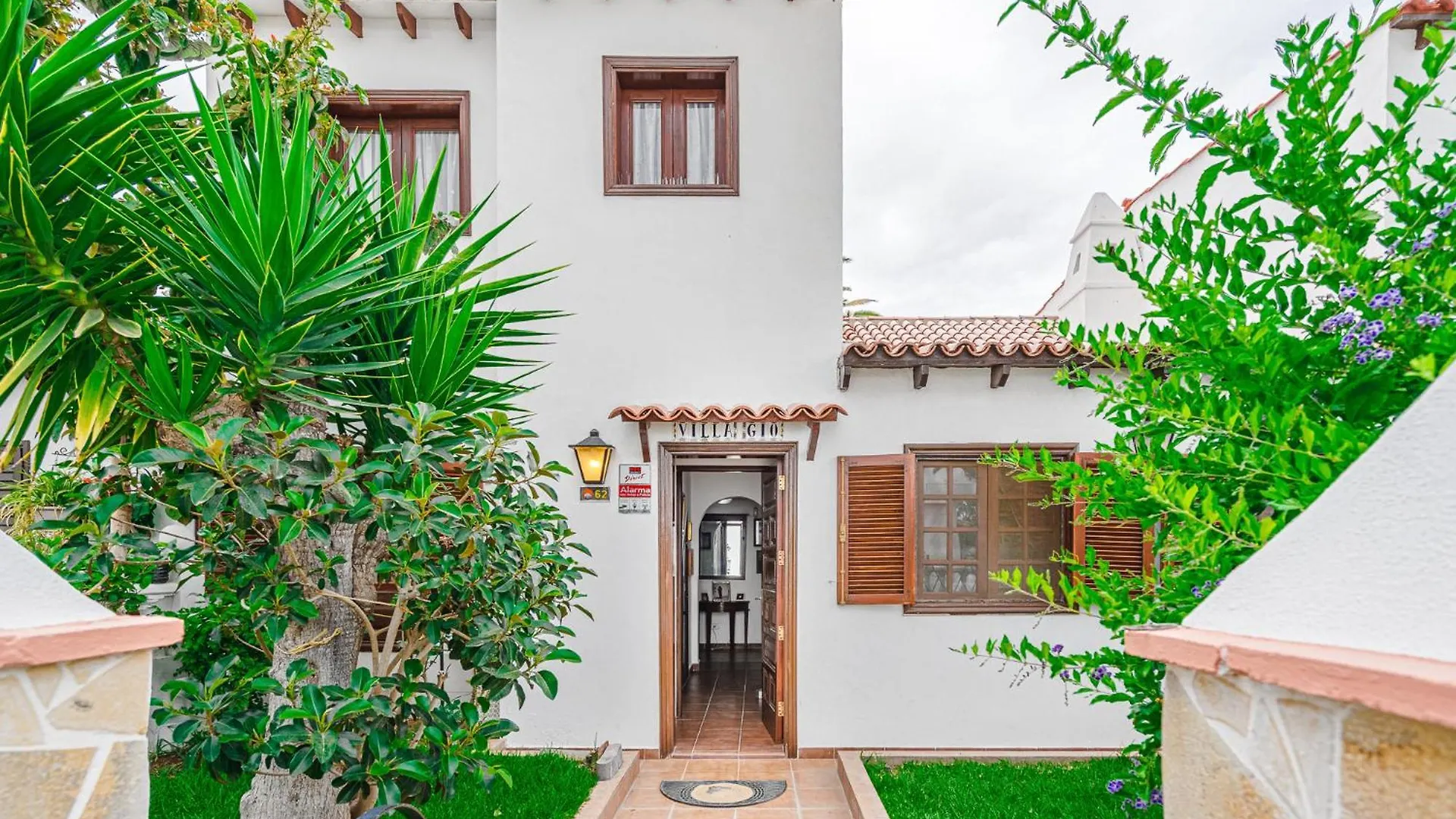 Bungalow Fairway Village In Golf Del Sur contacts